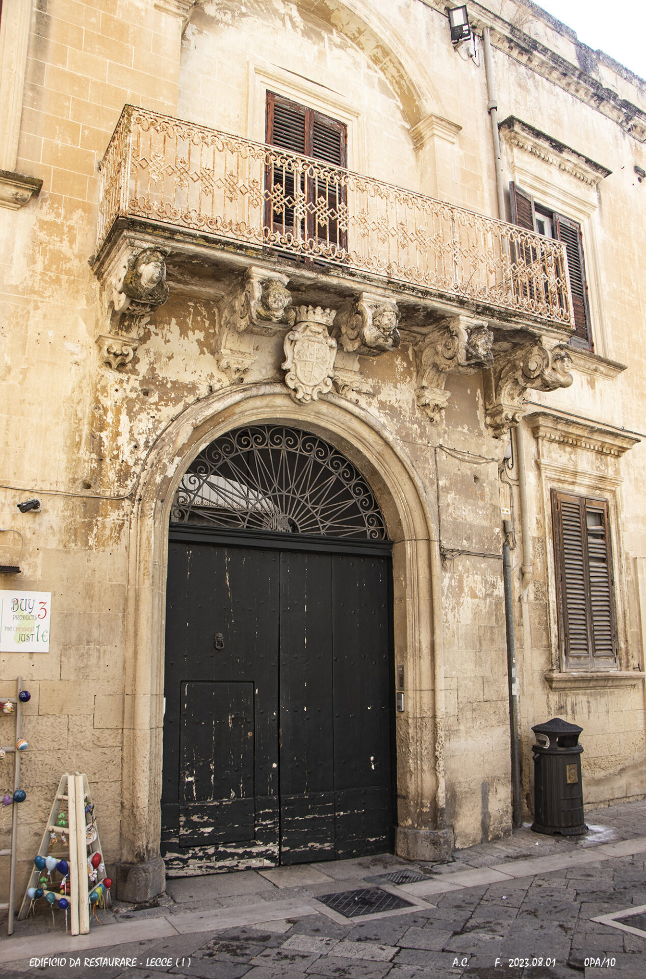 Edificio da restaurare-Lecce(I)-0PAs